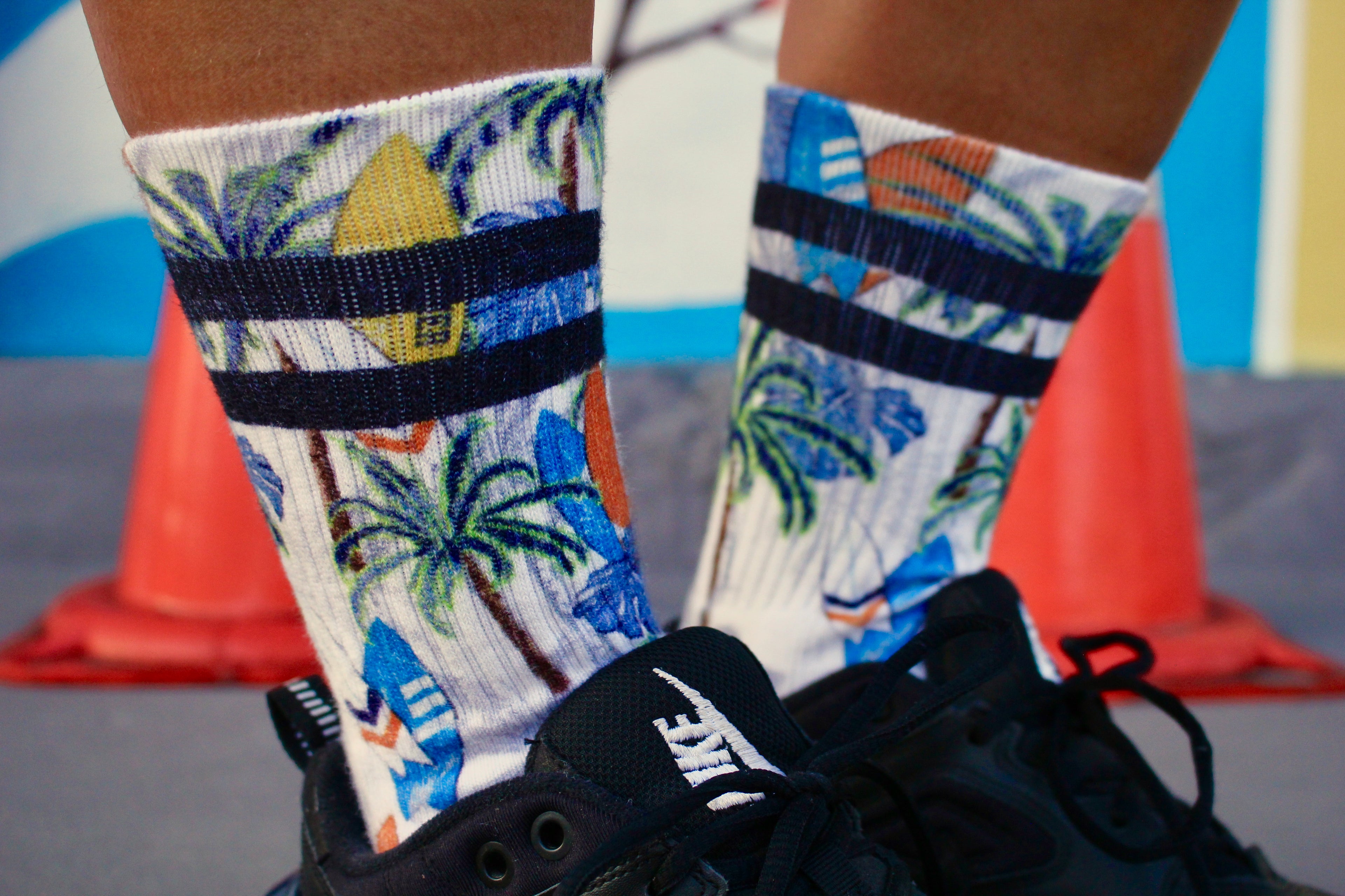 Funky Socks - Surfs Up
